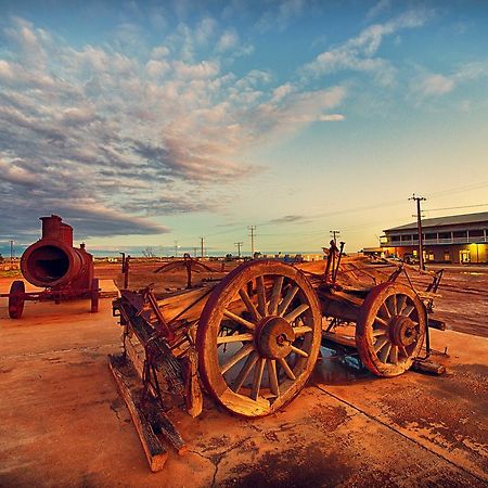 Marree Hotel エクステリア 写真