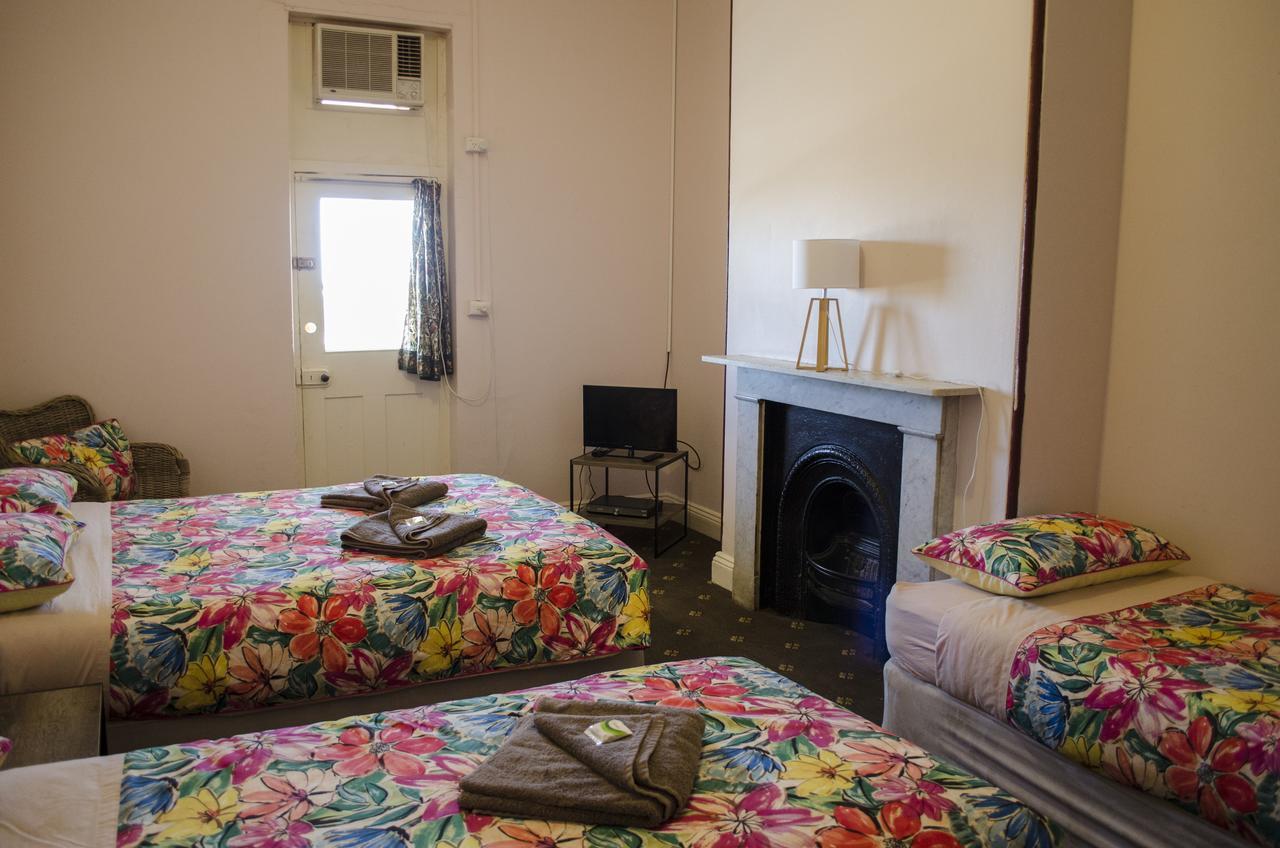 Marree Hotel エクステリア 写真